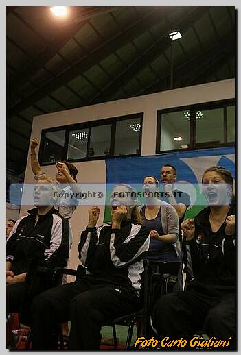 
FIN SING FEMM DEN 0200.JPG